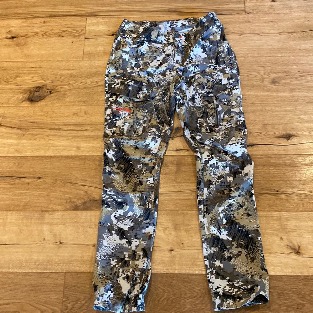 Sitka Women’s (Equinox?/ Traverse?) Pant size 29- used 1 time.